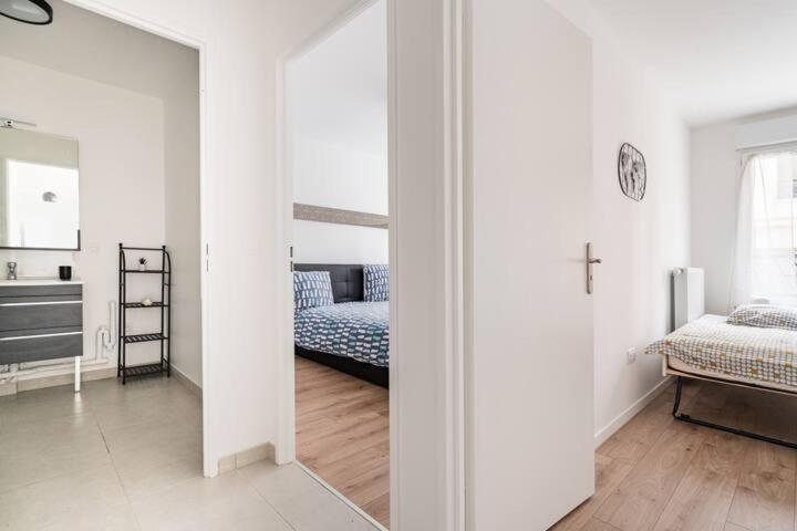 Home-Like Apartment Near Disneyland 쉐시 외부 사진